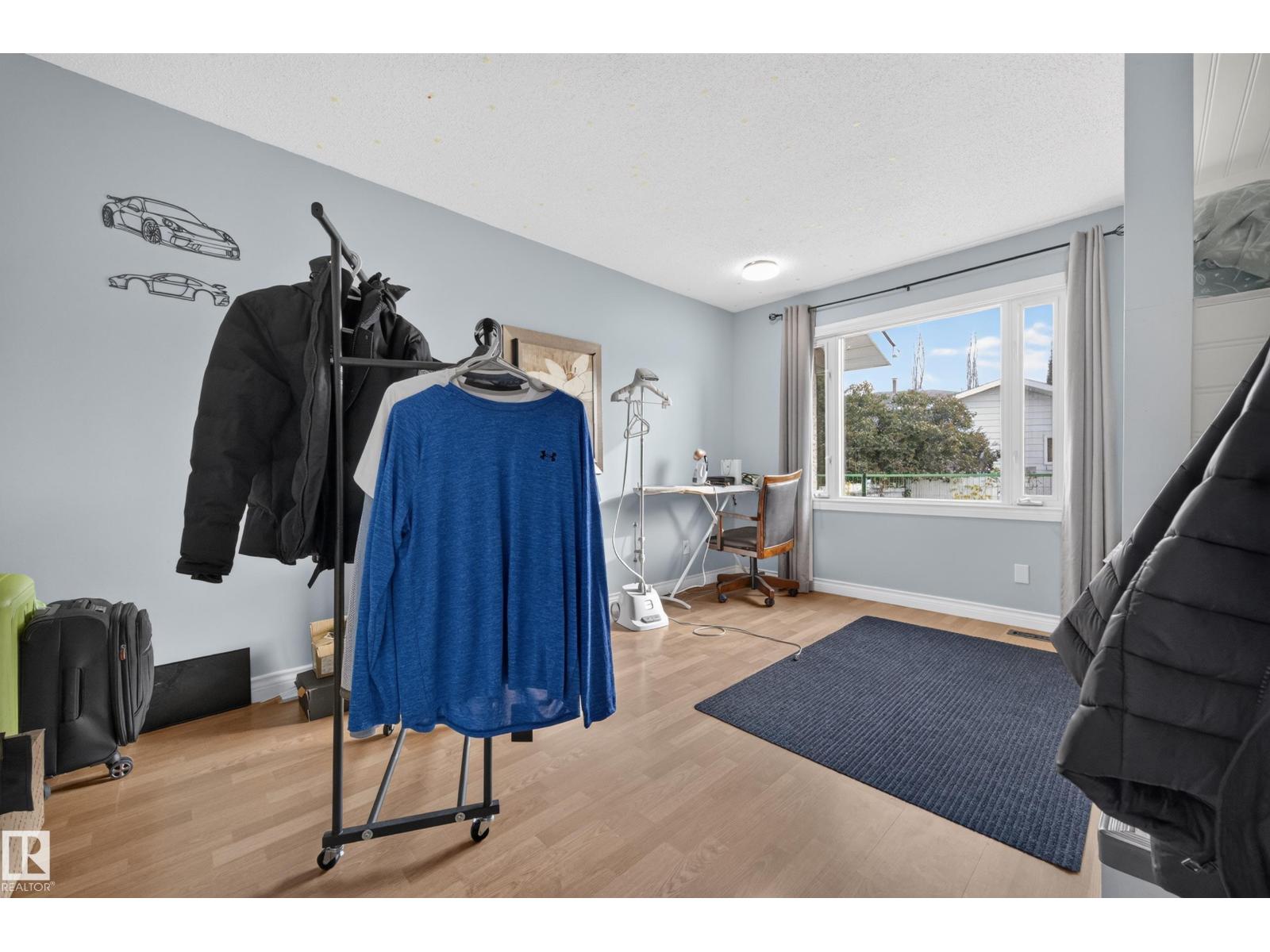 109 EVERGREEN CR