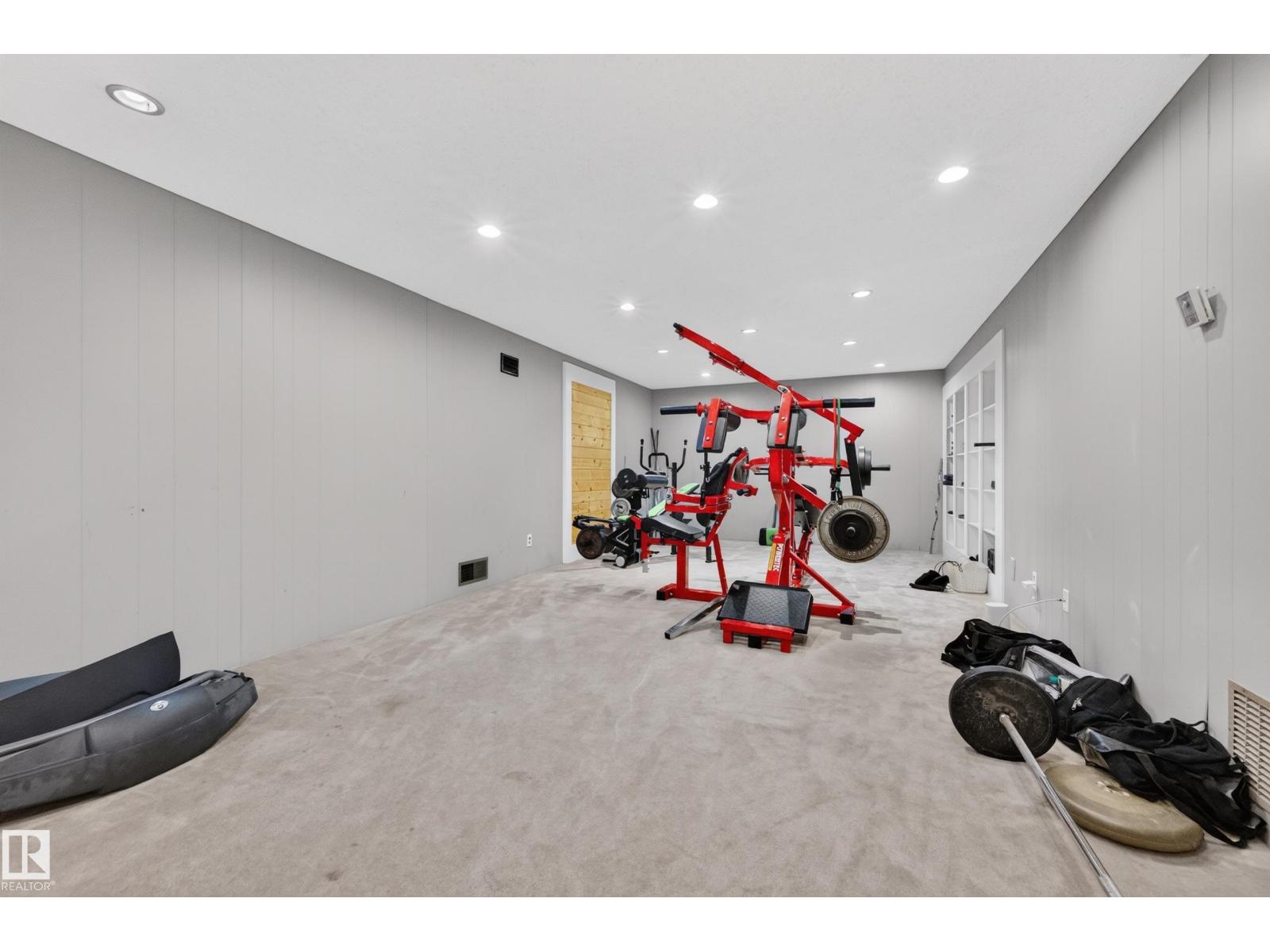 109 EVERGREEN CR
