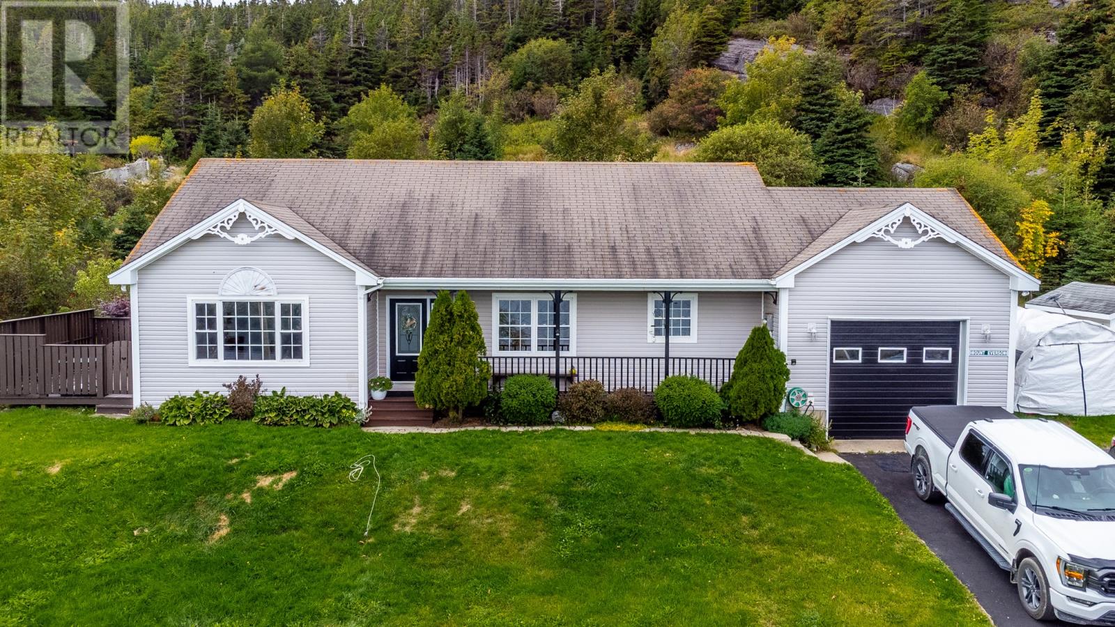 443 Wind Gap Road, Flatrock — photo 2