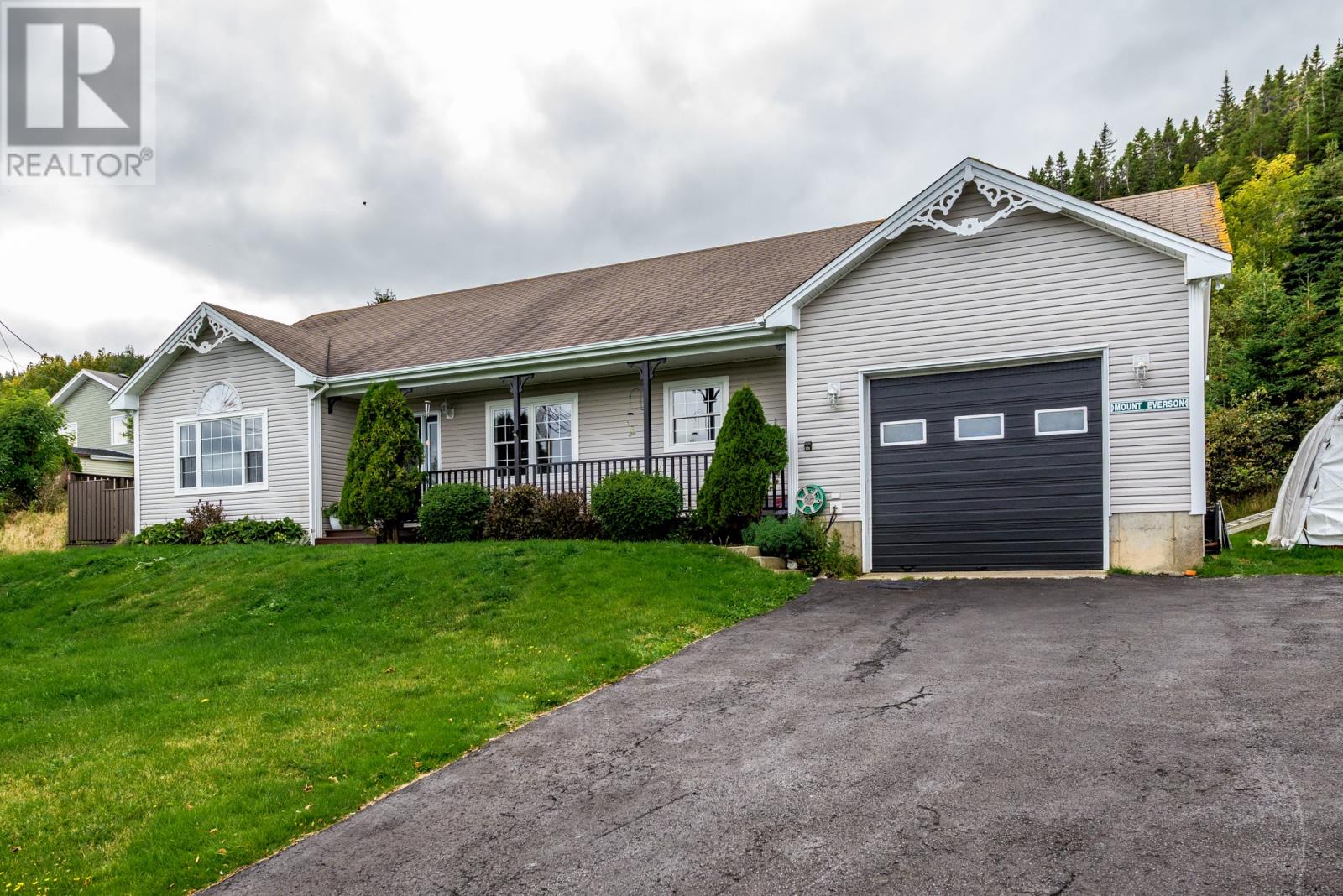 443 Wind Gap Road, Flatrock — photo 9