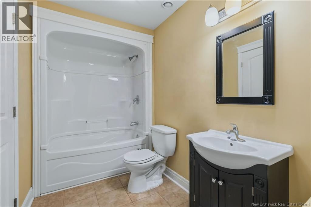 52 Coriander Street, Moncton, New Brunswick  E1G 0R6 - Photo 7 - NB148952