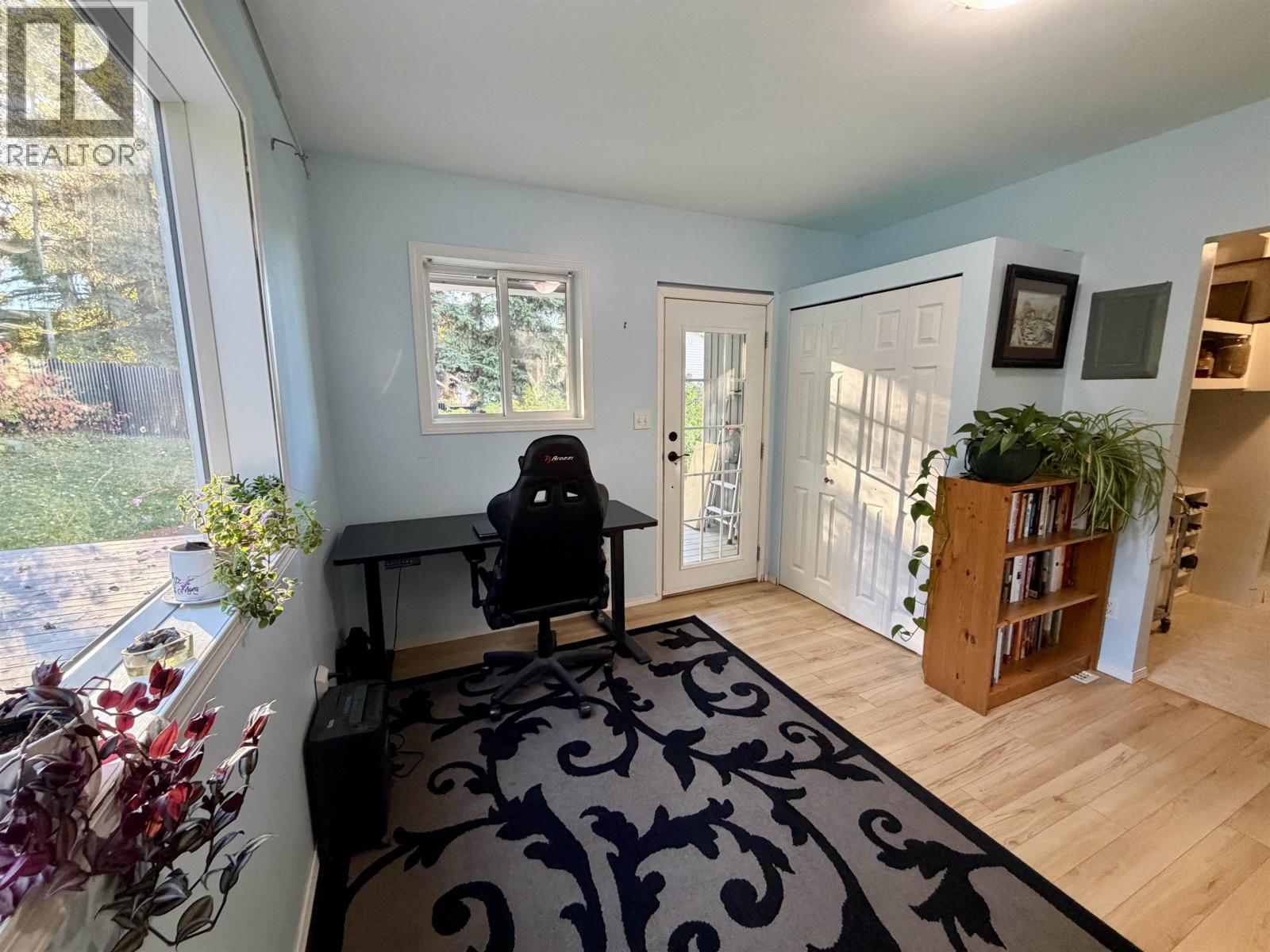 358 W 5th Street, Vanderhoof, British Columbia  V0J 3A0 - Photo 22 - R3171472