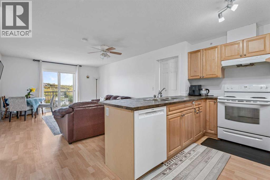 401, 174 N Railway Street, Okotoks, Alberta  T1S 0E2 - Photo 5 - A2348535