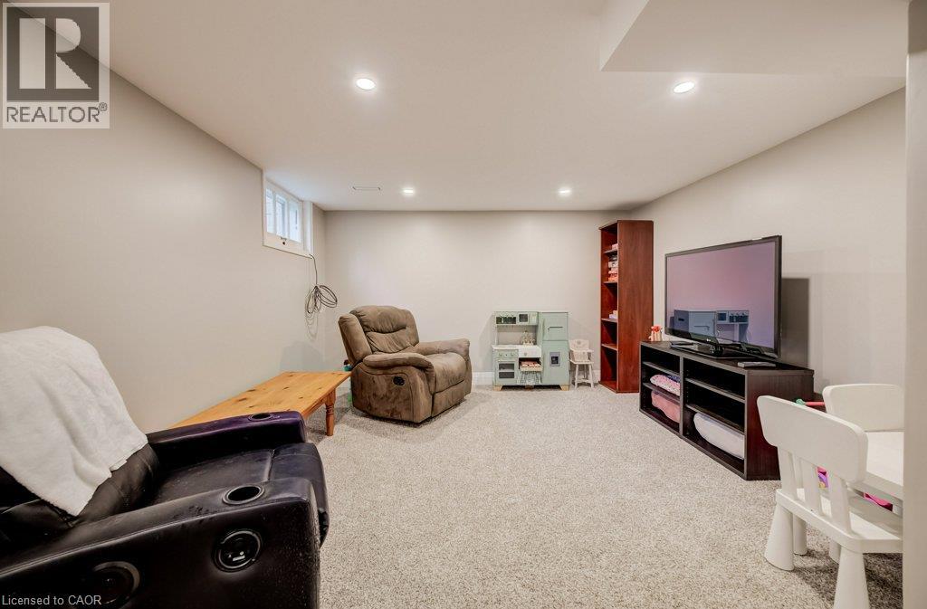 37 Margaret Avenue N, Waterloo, Ontario  N2J 3P3 - Photo 32 - 40868375