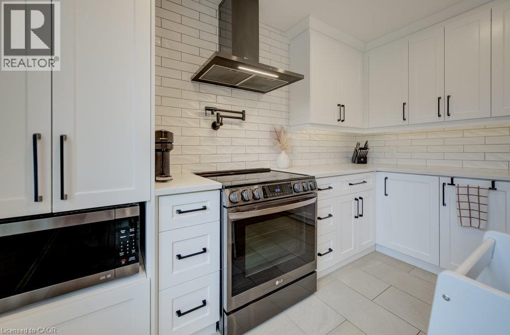 37 Margaret Avenue N, Waterloo, Ontario  N2J 3P3 - Photo 9 - 40868375