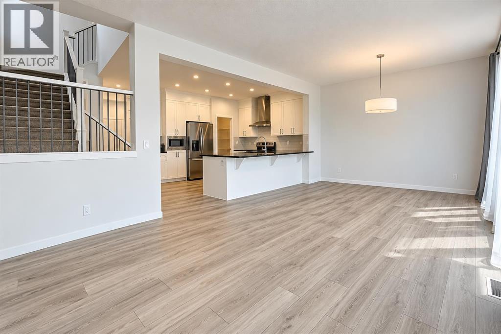 96 Rowmont Heath NW, Calgary, Alberta  T3L 0H8 - Photo 15 - A2342347
