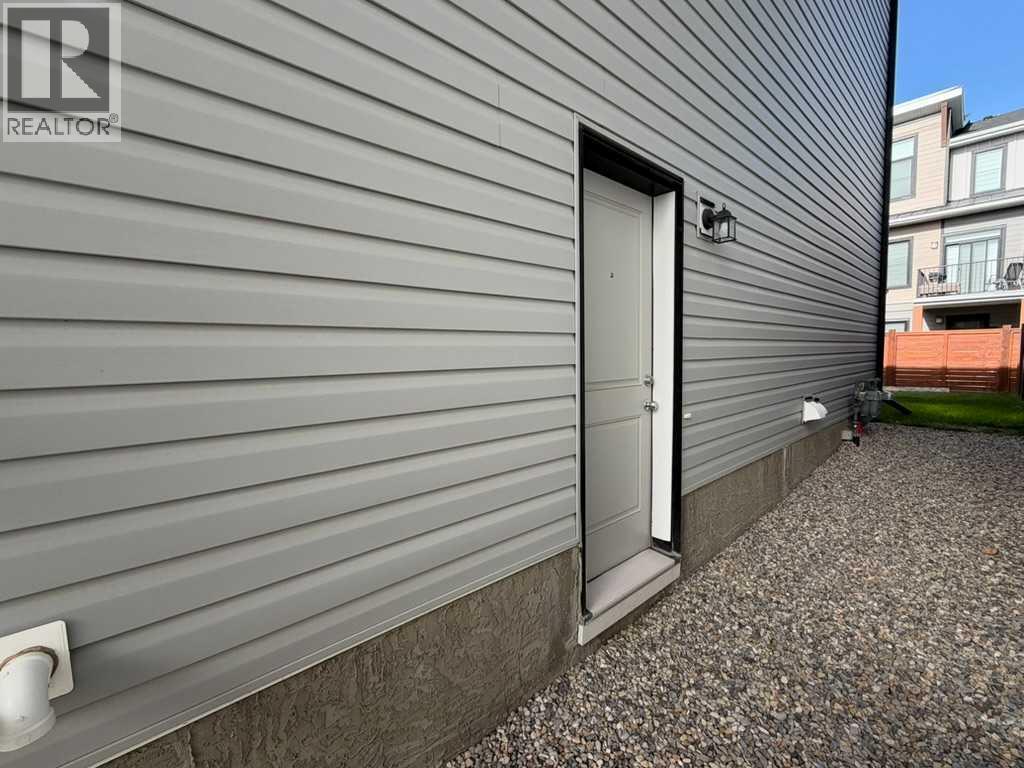 96 Rowmont Heath NW, Calgary, Alberta  T3L 0H8 - Photo 32 - A2342347