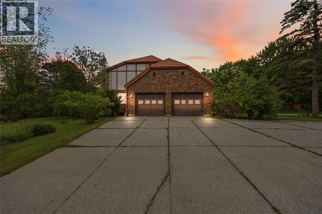 4091 GLENVIEW ROAD Petrolia Ontario Canada N0N1R0 5