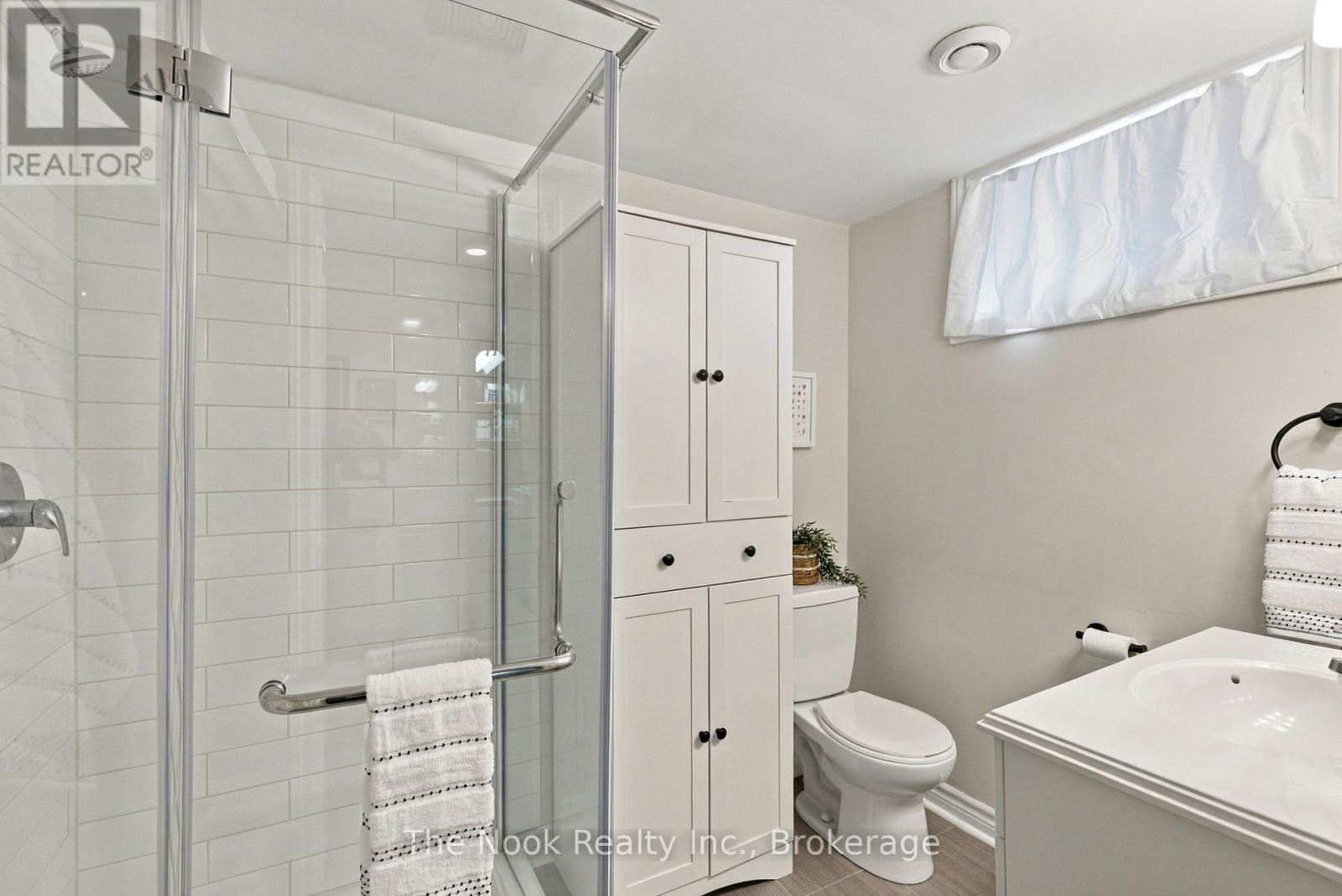 120 Admiral Road, Ajax, Ontario  L1S 2P1 - Photo 36 - E13852928