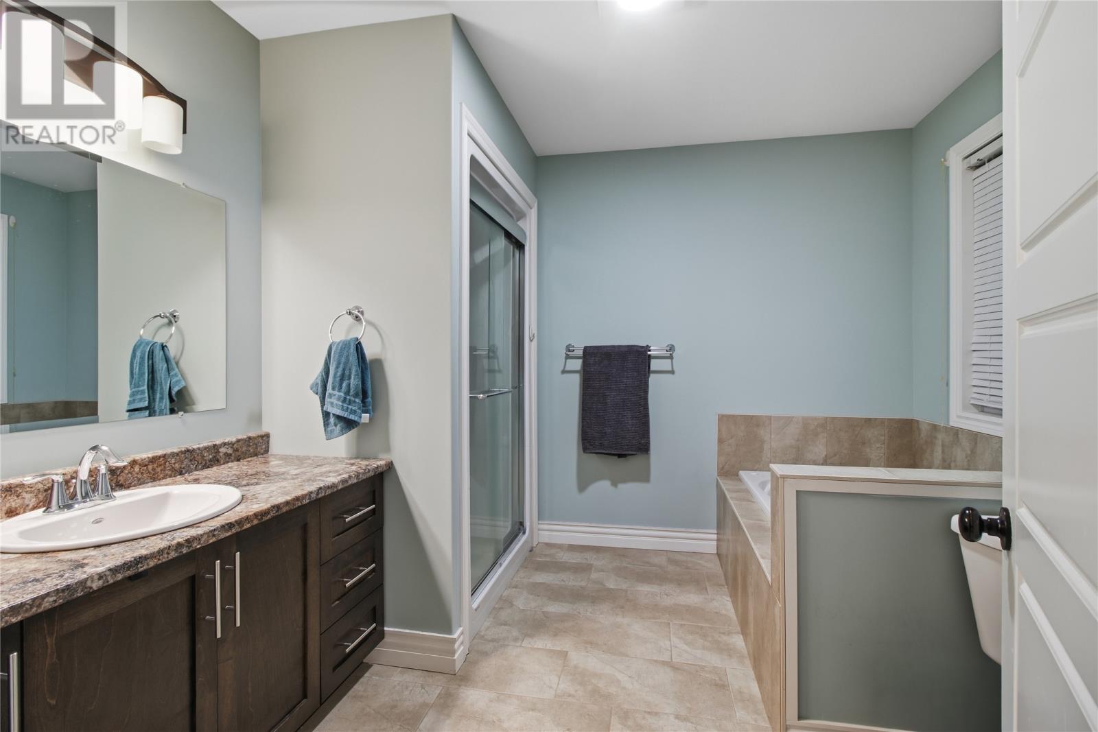 14 Sugarpine Crescent, St Johns, Newfoundland & Labrador  A1H 0K9 - Photo 20 - 1303801