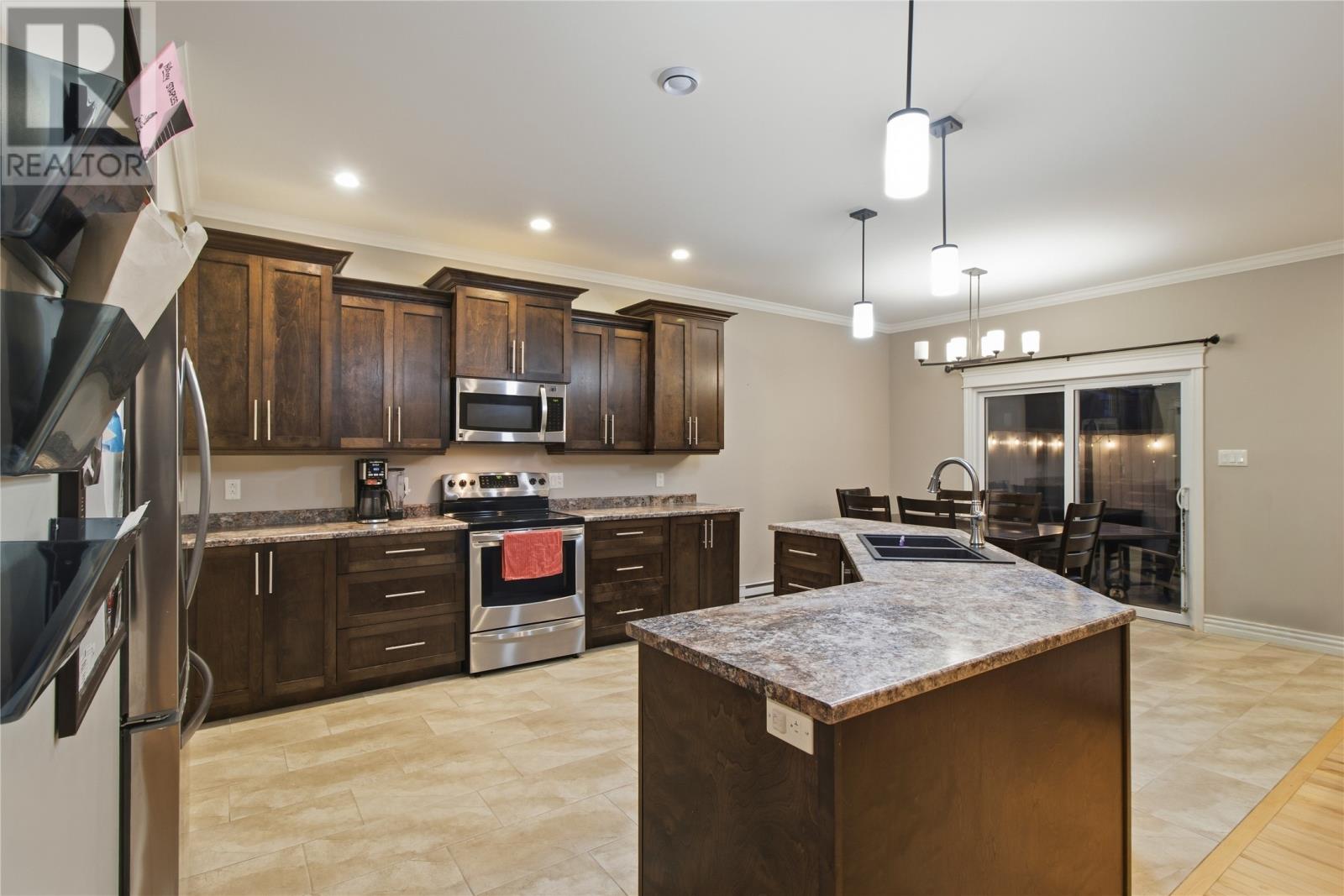 14 Sugarpine Crescent, St Johns, Newfoundland & Labrador  A1H 0K9 - Photo 5 - 1303801