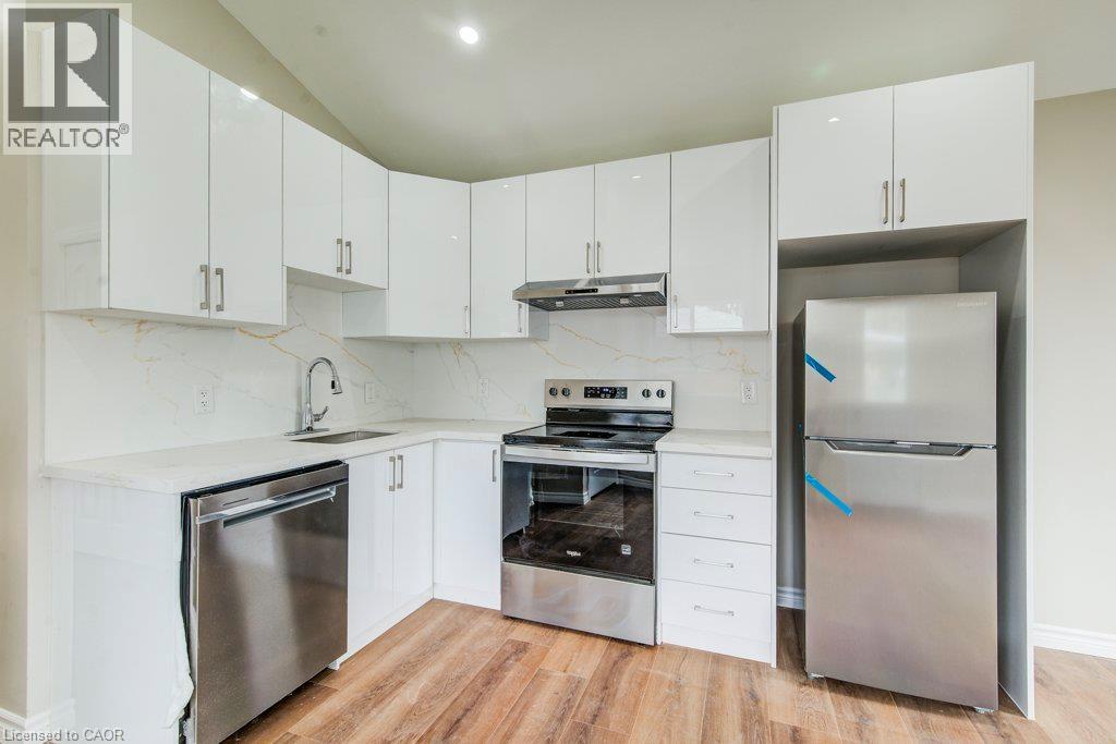 102 Massey Avenue, Kitchener, Ontario  N2C 1M5 - Photo 32 - 40867994