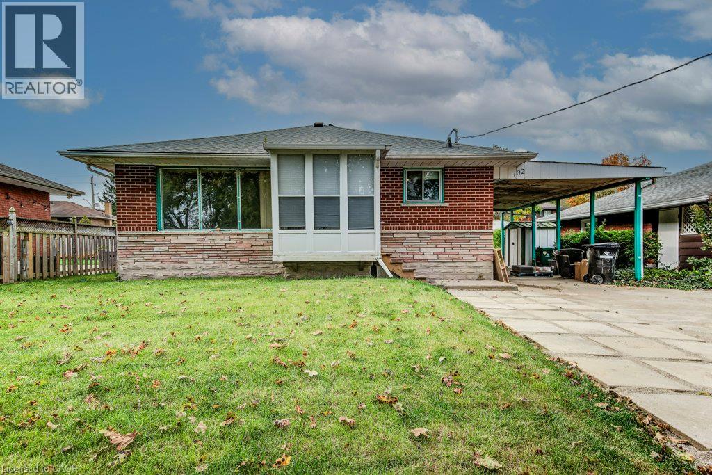 102 MASSEY Avenue, Kitchener, Ontario
