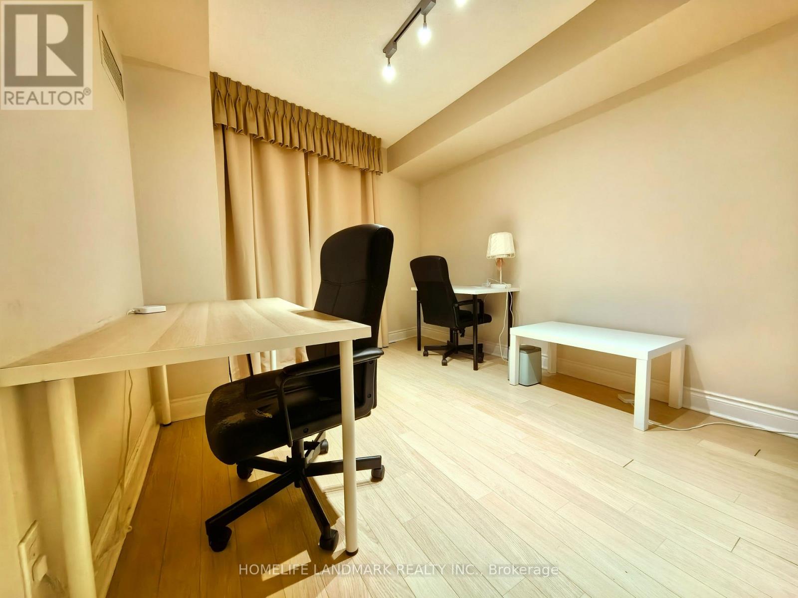 406 - 15 Greenview Avenue, Toronto, Ontario  M2M 4M7 - Photo 11 - C13852926