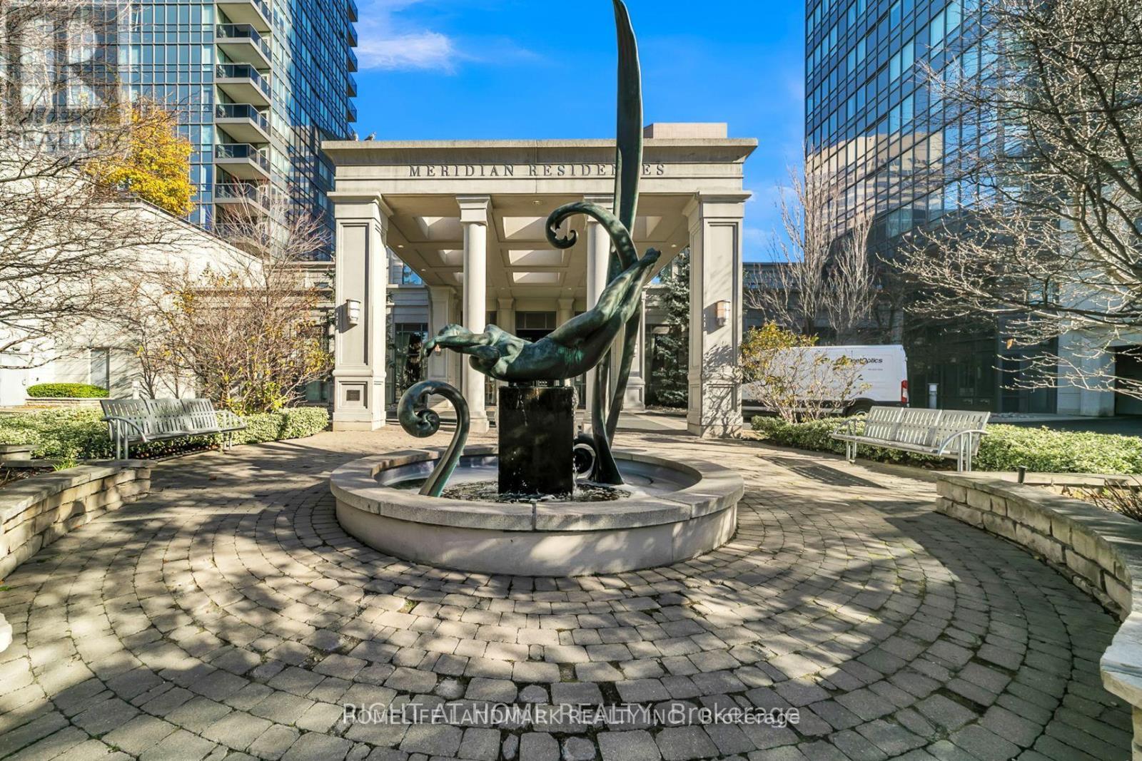 406 - 15 Greenview Avenue, Toronto, Ontario  M2M 4M7 - Photo 2 - C13852926