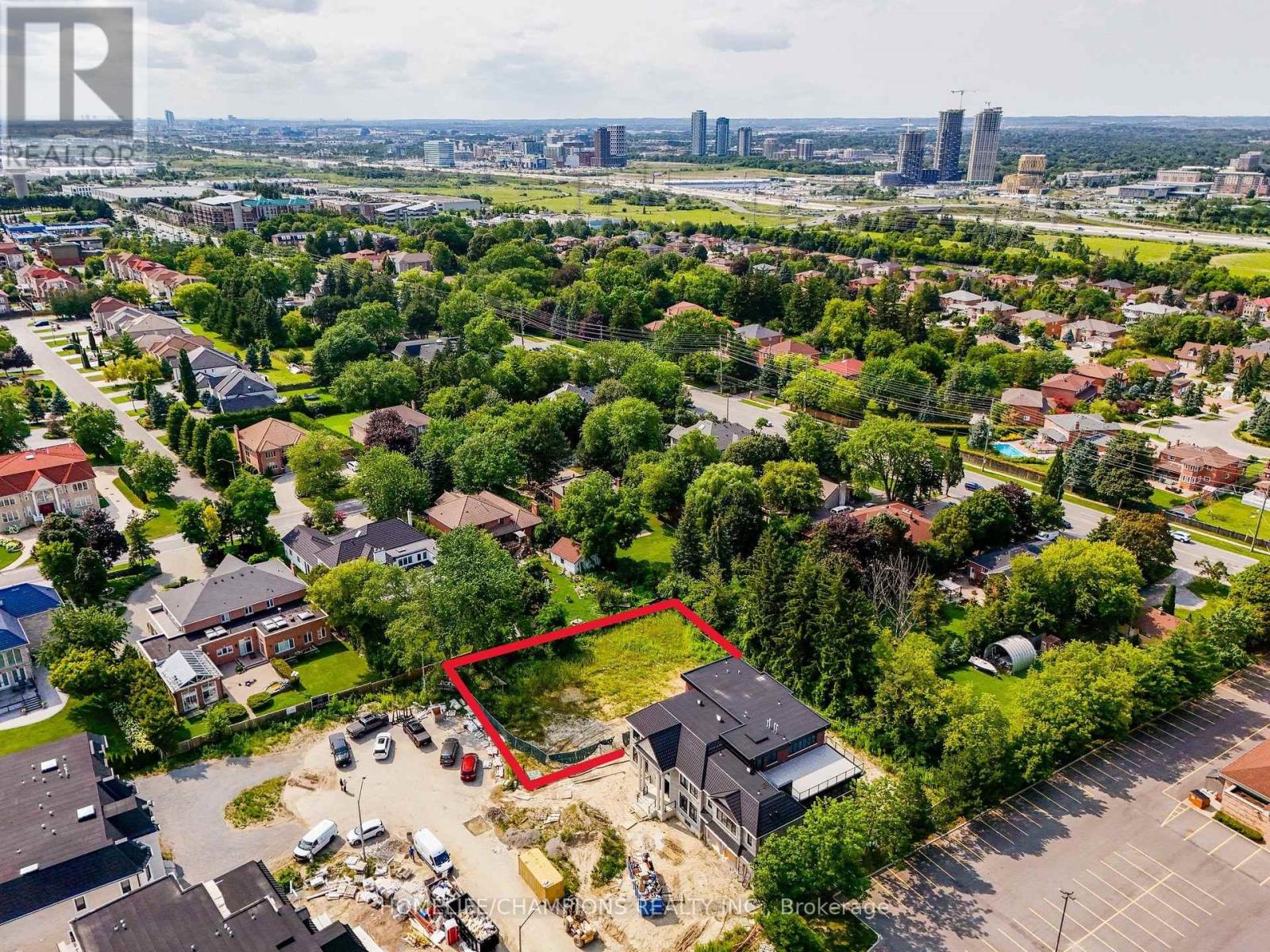 19 Sunman Court, Markham, Ontario  L3R 8G2 - Photo 6 - N13852922