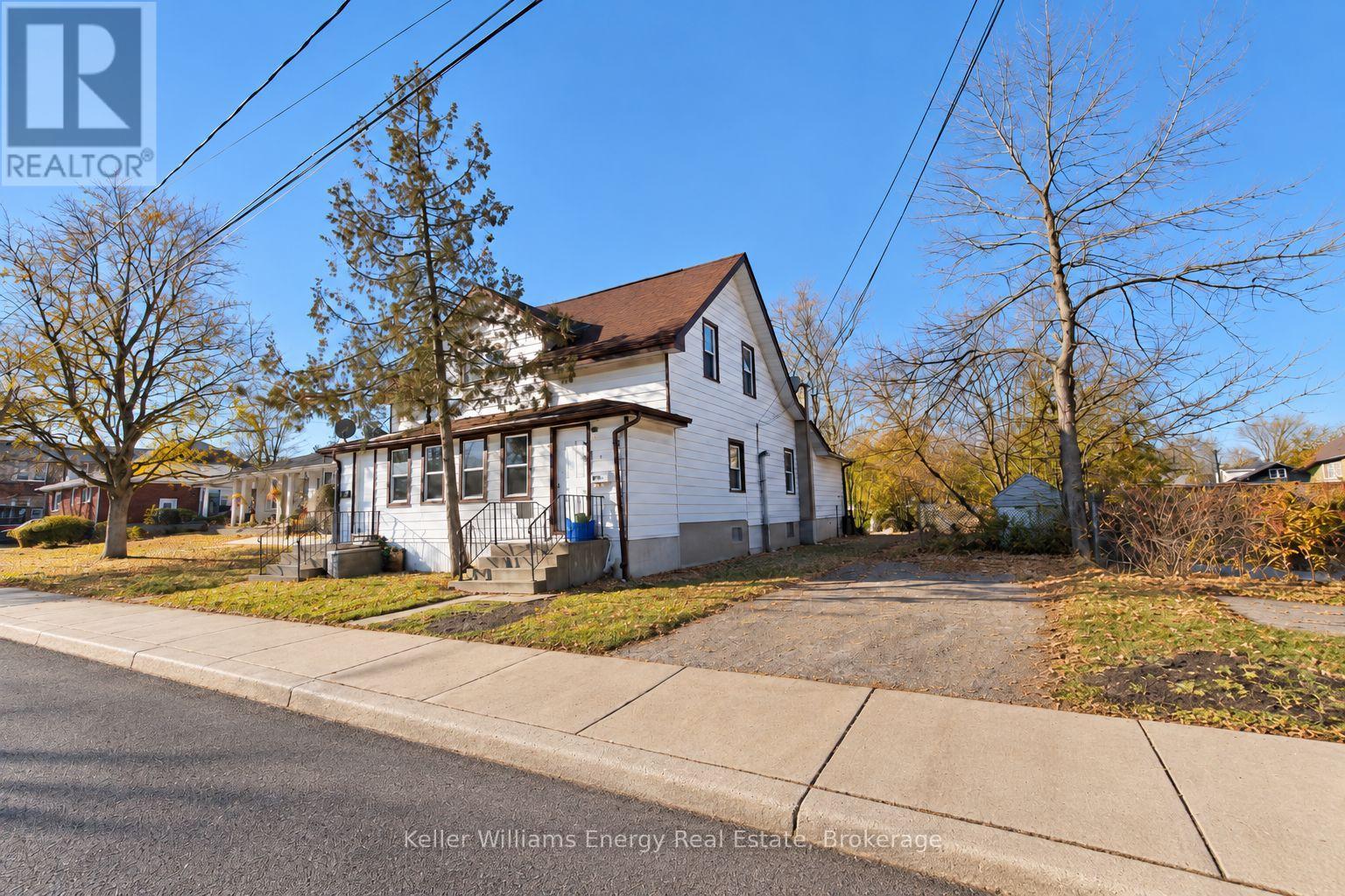 3 - 5 CRANDALL STREET