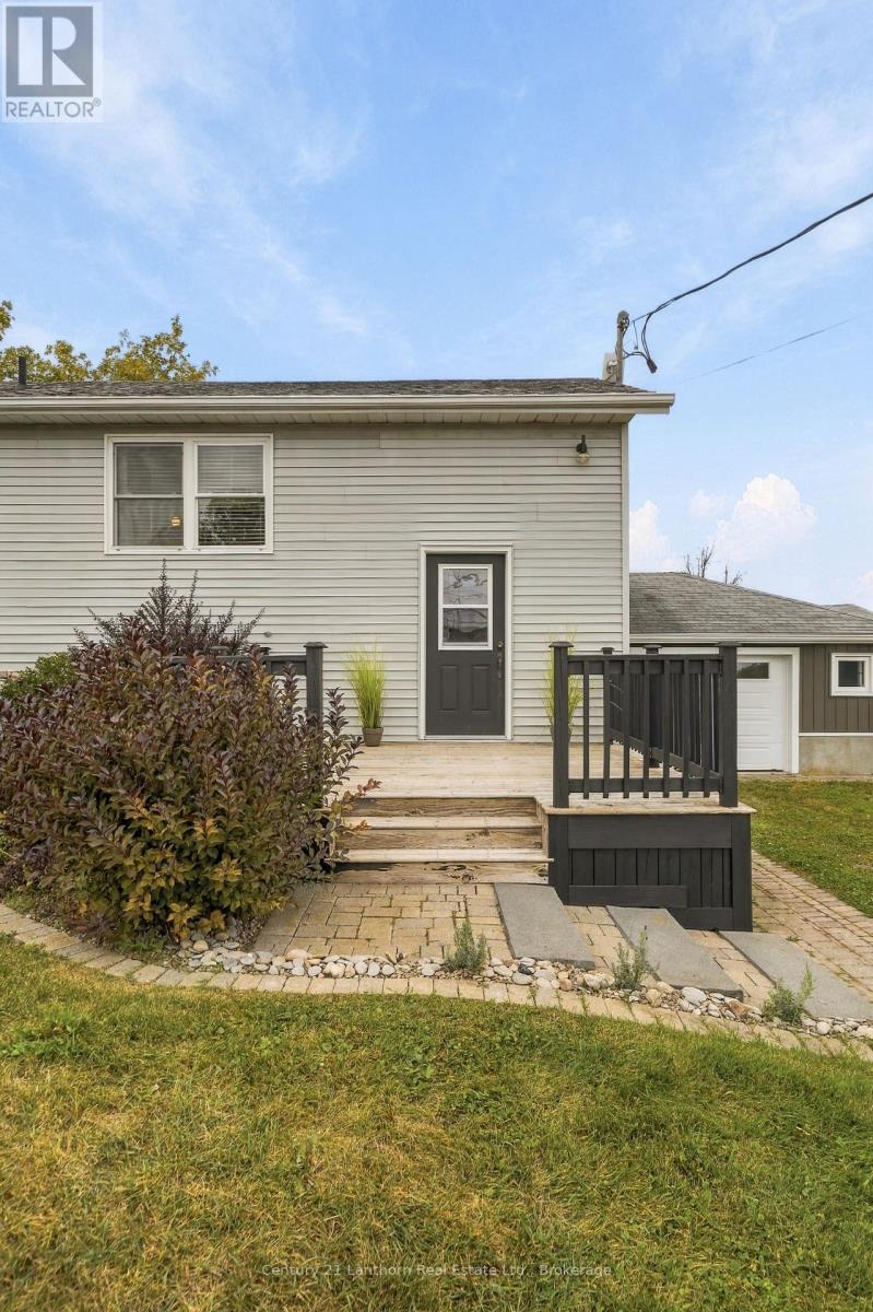 212 Old Milford Road, Prince Edward County, Ontario  K0K 2T0 - Photo 3 - X13852958