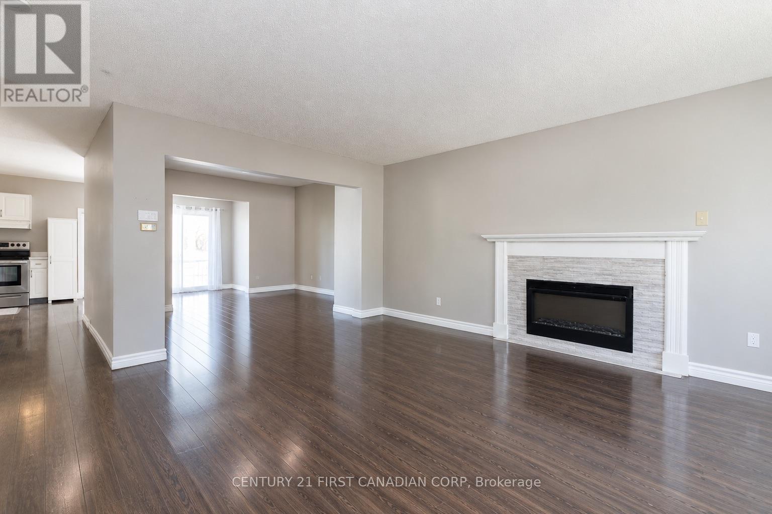 122 - 70 Fiddlers Green Road, London North, Ontario  N6H 4R4 - Photo 3 - X13644022