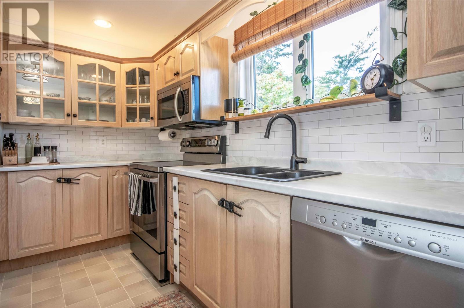 23 Barbour Drive, Mount Pearl — photo 6
