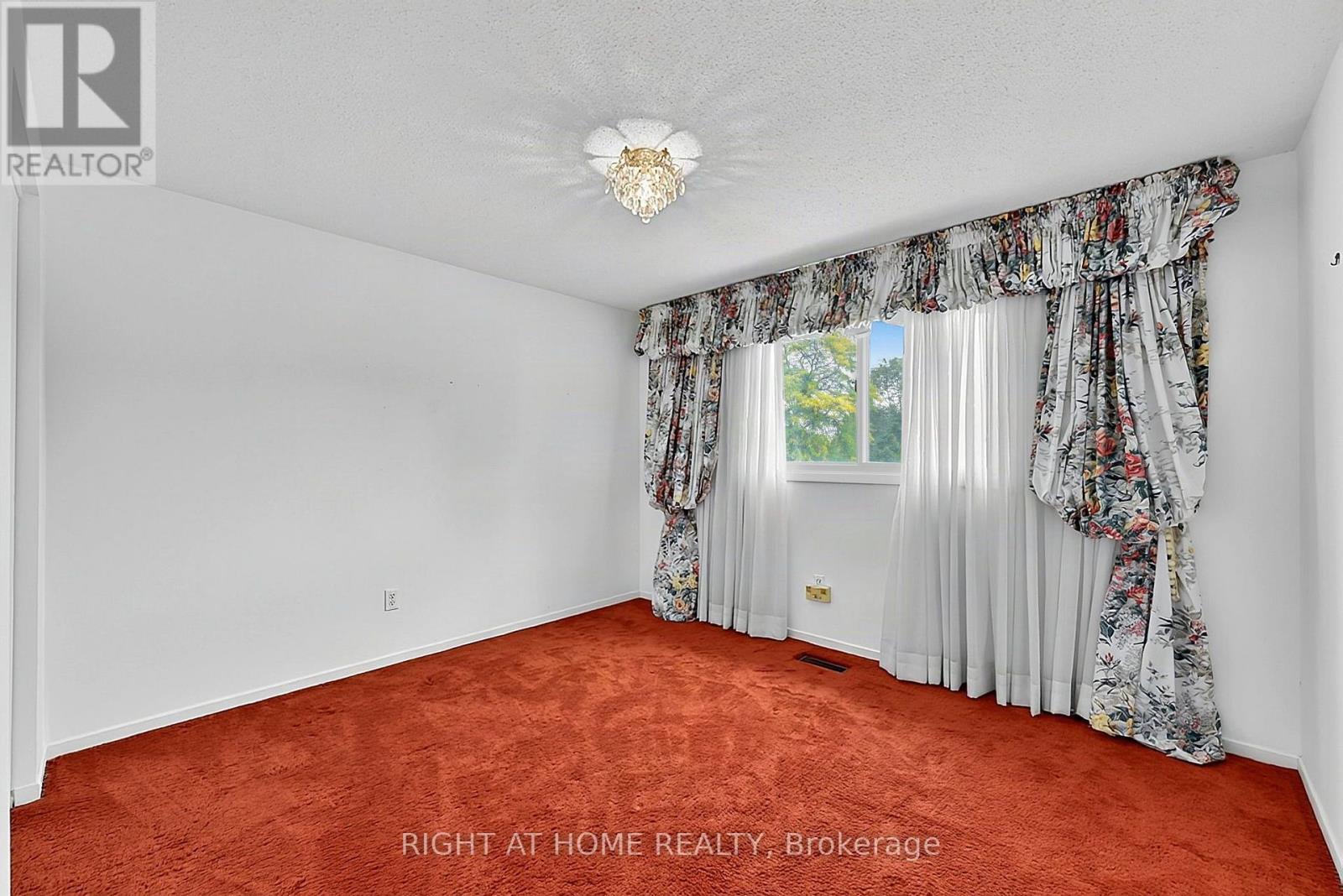 50 Mayvern Crescent, Richmond Hill, Ontario  L4C 5J4 - Photo 21 - N13845896