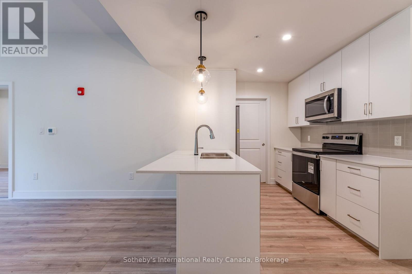 316 - 121 Mary Street, Clearview, Ontario  L0M 1G0 - Photo 12 - S13810562
