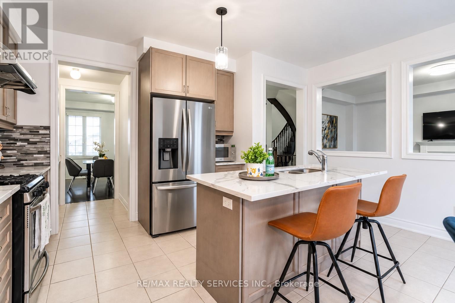 5452 Meadowcrest Avenue, Mississauga, Ontario  L5M 0N1 - Photo 14 - W13852964