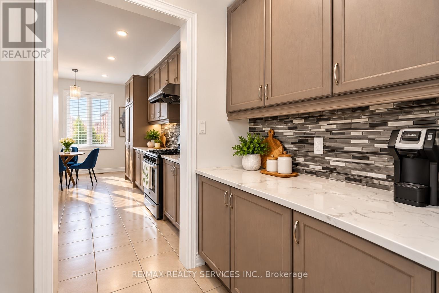 5452 Meadowcrest Avenue, Mississauga, Ontario  L5M 0N1 - Photo 13 - W13852964
