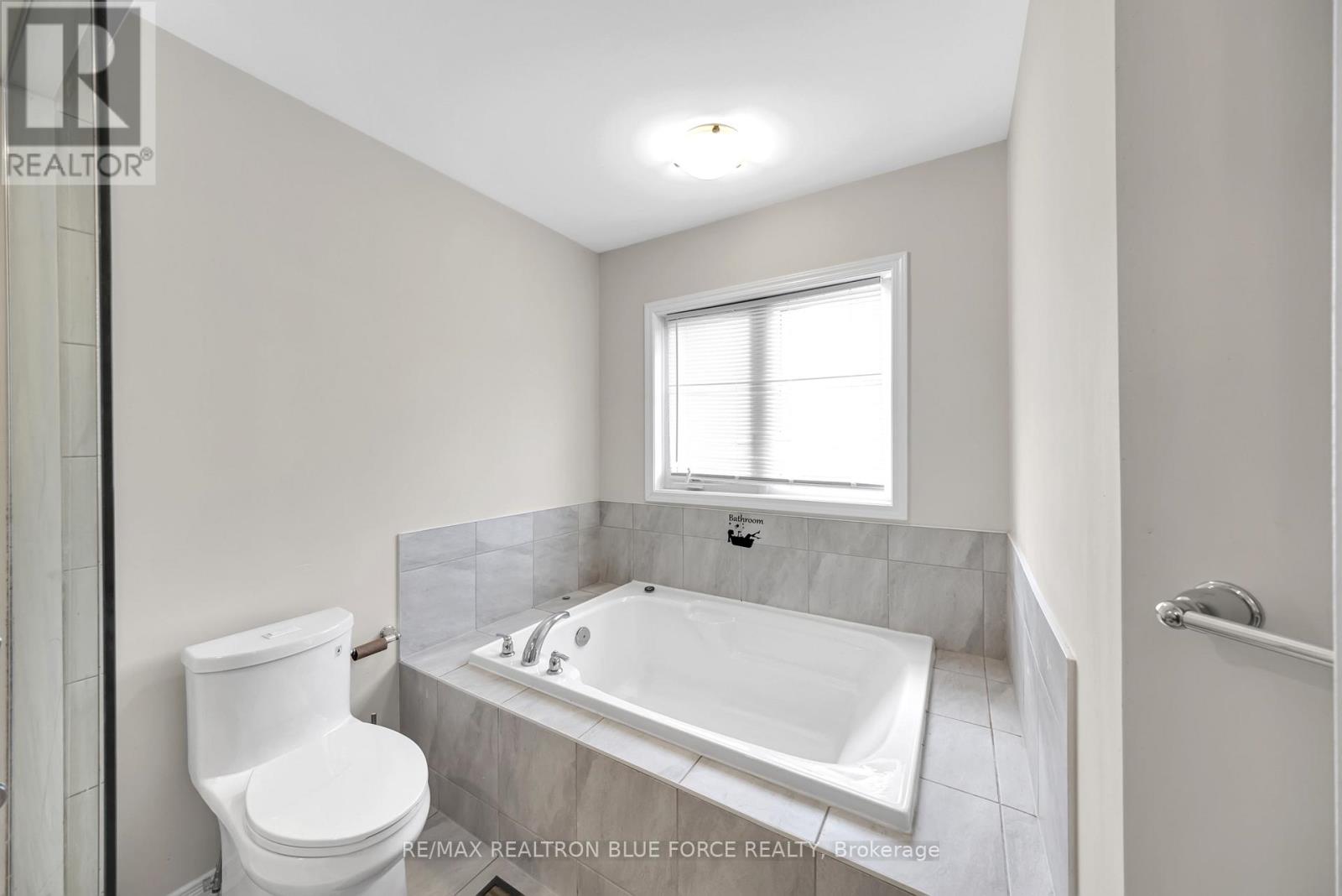 43 July Avenue, Hamilton, Ontario  L8J 0M4 - Photo 21 - X13852956