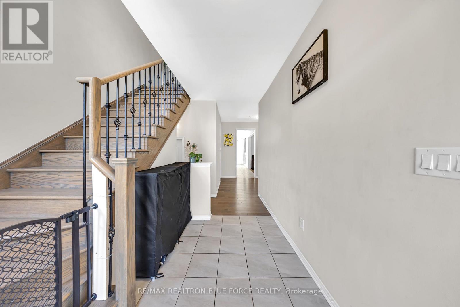 43 July Avenue, Hamilton, Ontario  L8J 0M4 - Photo 6 - X13852956