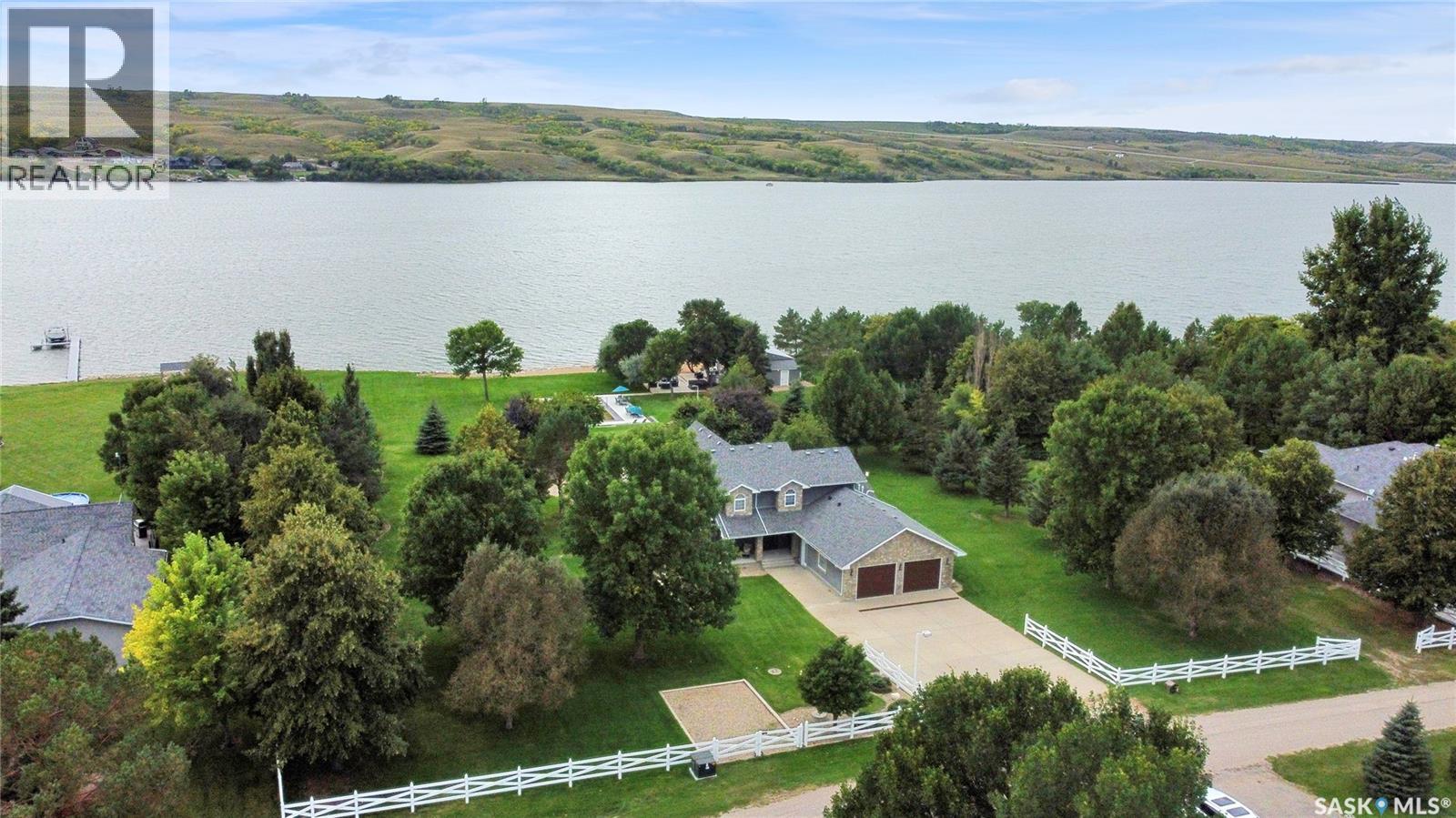 203 North Shore DRIVE, North Grove, Saskatchewan