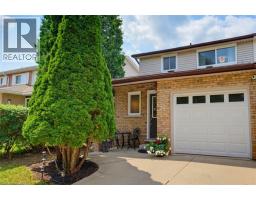 32 SILVERVINE Drive, Stoney Creek, Ontario