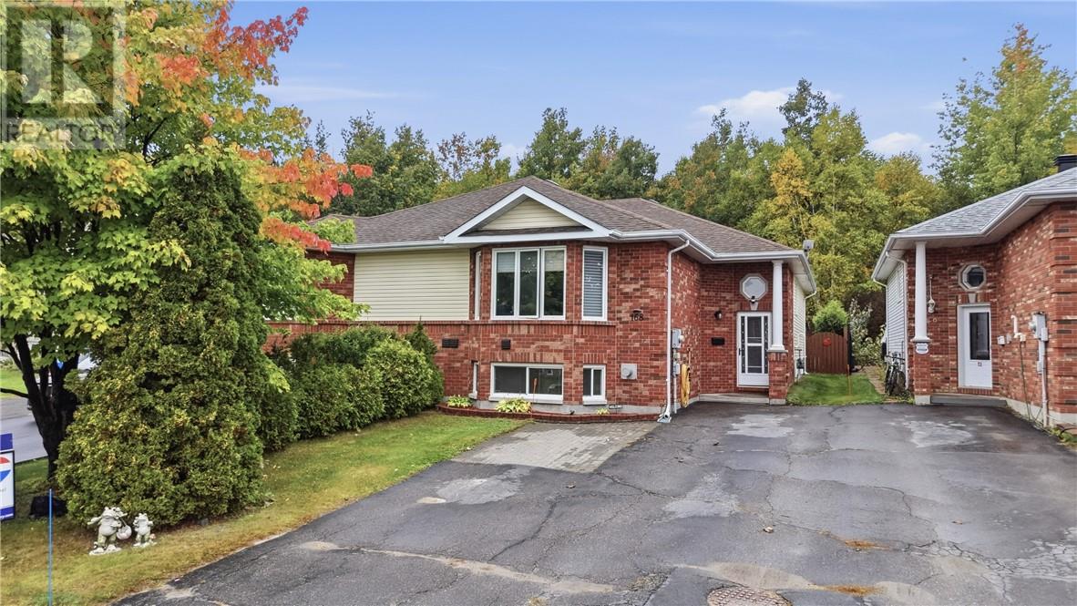 168 AMBERDALE Court, Sudbury, Ontario