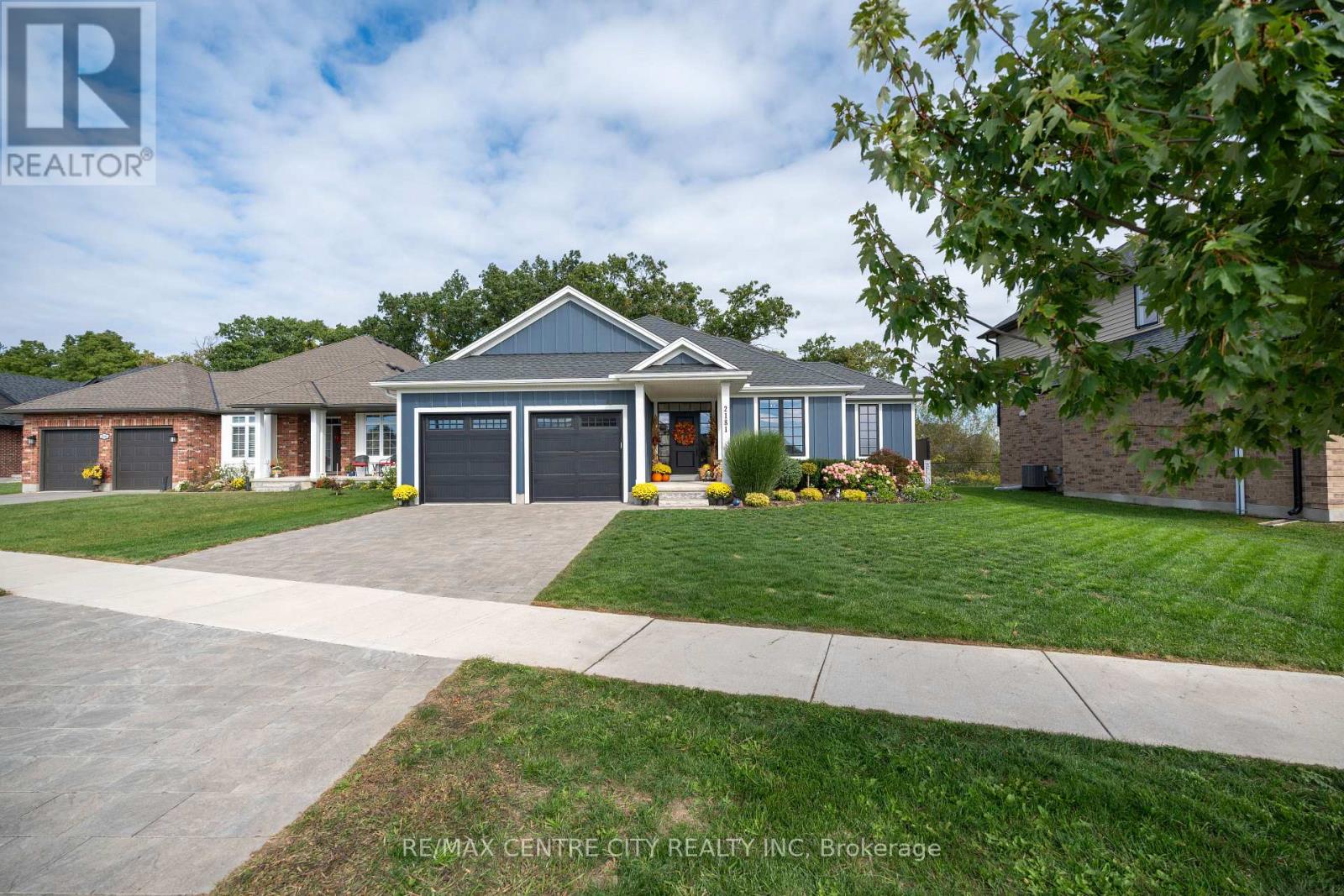 2181 Lockwood Crescent, Strathroy-Caradoc, Ontario  N0L 1W0 - Photo 4 - X13853096