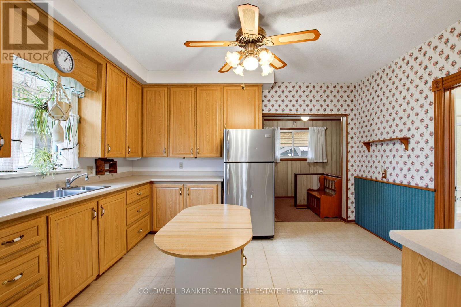 27 Fourth Avenue, St. Thomas, Ontario  N5R 4H1 - Photo 16 - X13853238