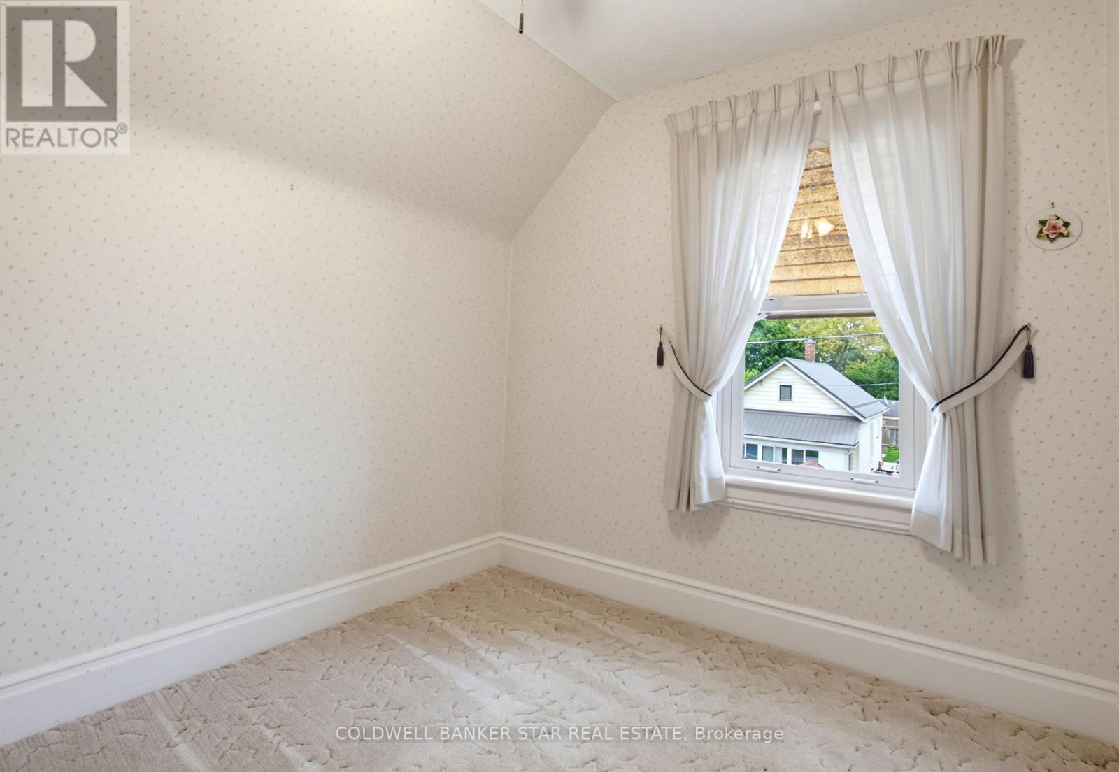 27 Fourth Avenue, St. Thomas, Ontario  N5R 4H1 - Photo 28 - X13853238