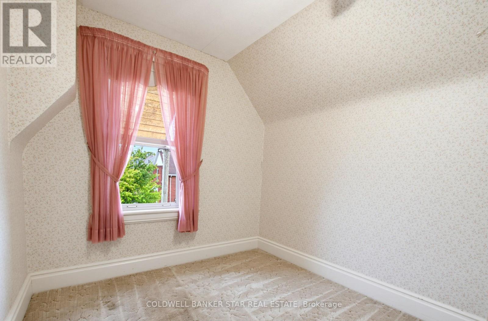 27 Fourth Avenue, St. Thomas, Ontario  N5R 4H1 - Photo 30 - X13853238
