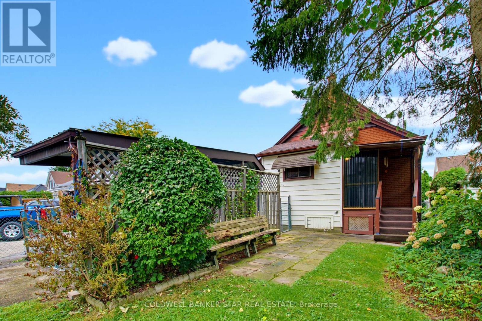 27 Fourth Avenue, St. Thomas, Ontario  N5R 4H1 - Photo 34 - X13853238