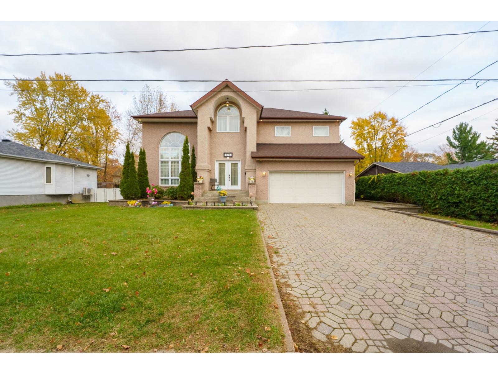 176 Rue du Boisé Châteauguay Quebec Canada J6J5S9 1