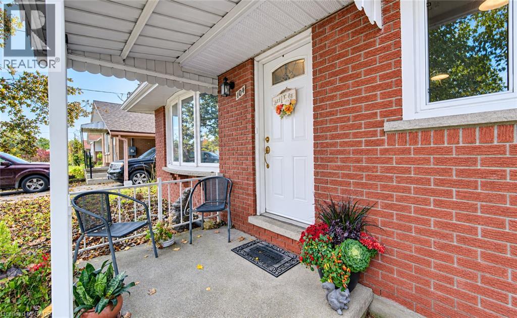 104 Weichel Street, Kitchener, Ontario  N2M 2A6 - Photo 5 - 40868338