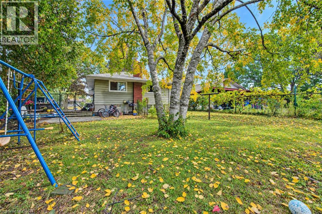 104 Weichel Street, Kitchener, Ontario  N2M 2A6 - Photo 39 - 40868338