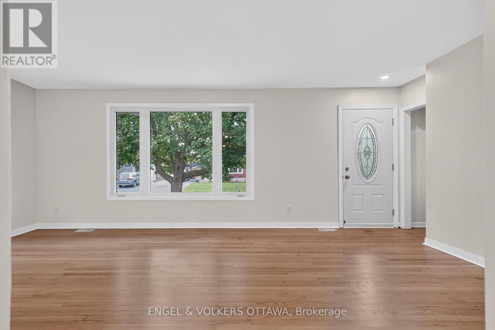 1238 St. Paul Avenue, Ottawa, Ontario  K1V 6V9 - Photo 4 - X13853278
