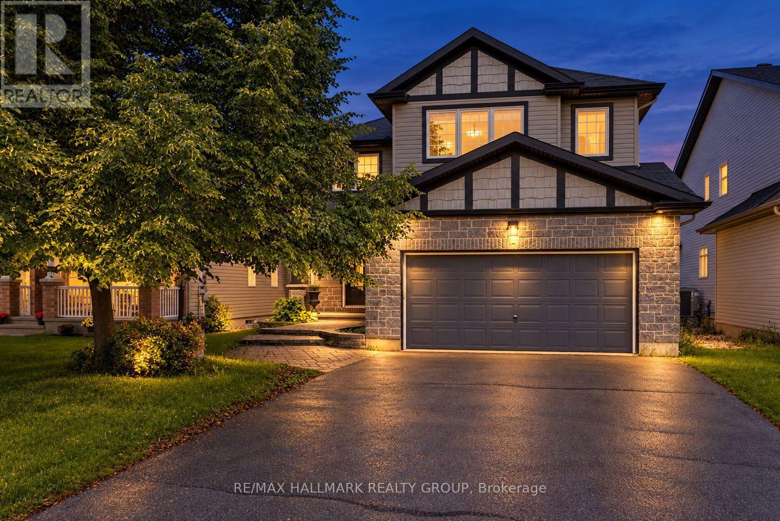520 Mazari Crescent, Ottawa, Ontario  K2S 0A1 - Photo 2 - X13853302