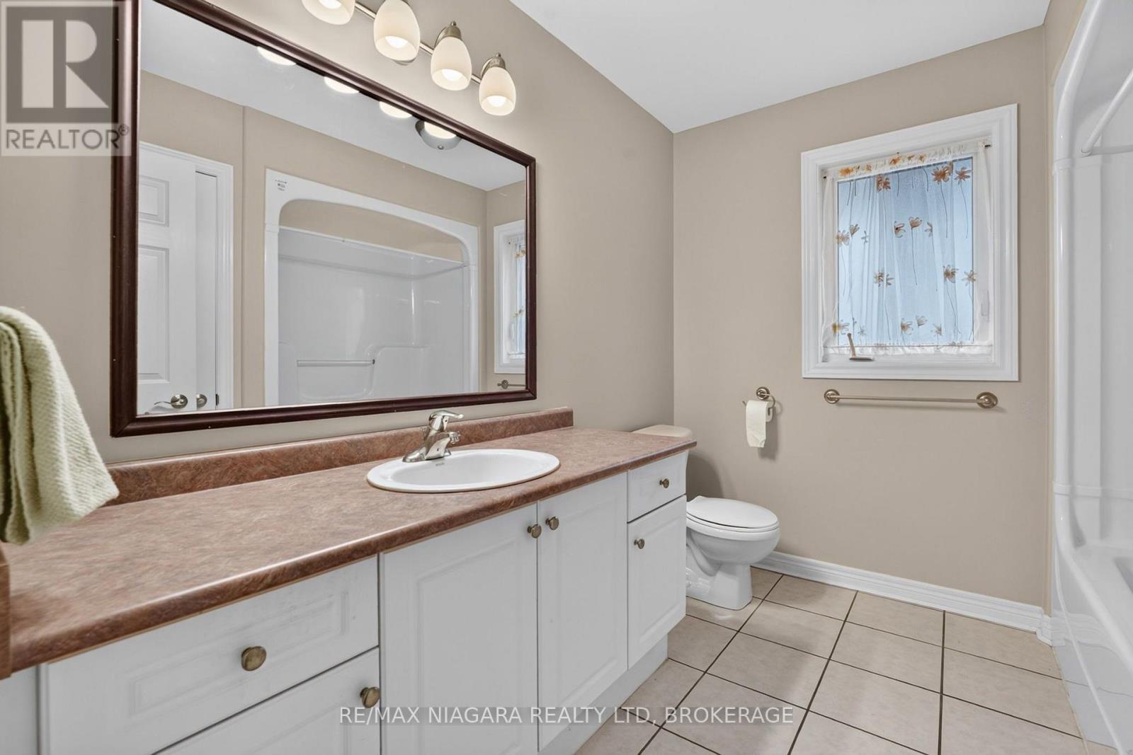 15 Days Avenue, Welland, Ontario  L3C 7H8 - Photo 17 - X13853052