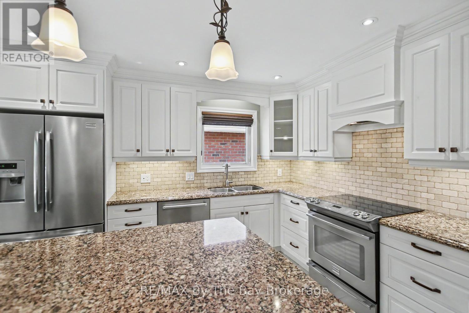 33 Telfer Road, Collingwood, Ontario  L9Y 5H5 - Photo 15 - S13847204