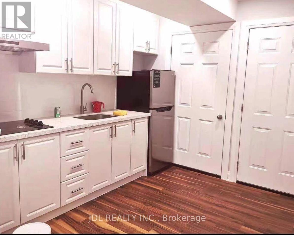 Renovated Bedroom Bsmt - 16 Ross St Street, Toronto, Ontario  M5T 1Z9 - Photo 3 - C13852978