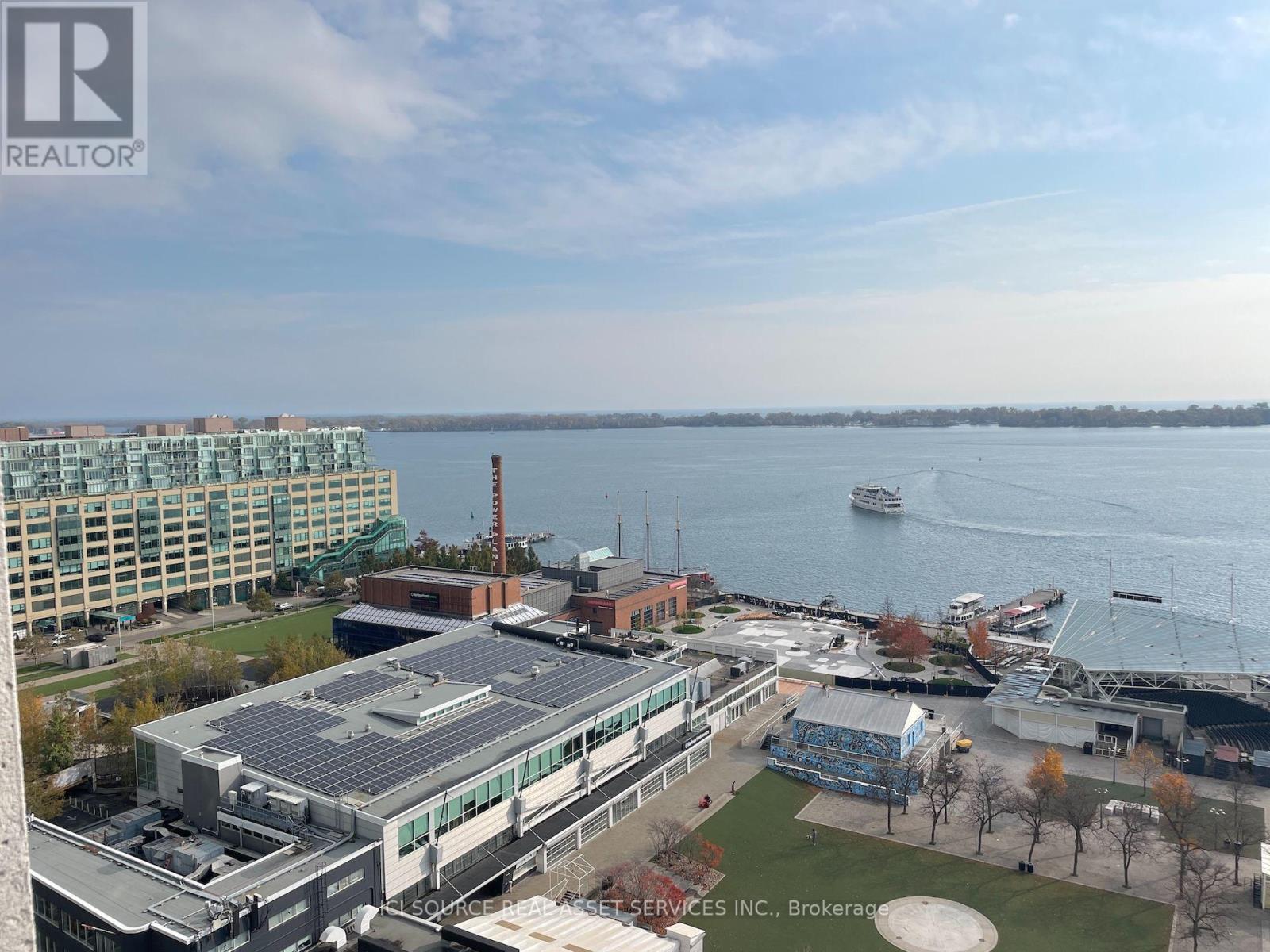 2019 - 230 Queens Quay W, Toronto, Ontario  M5J 2Y7 - Photo 10 - C13853076