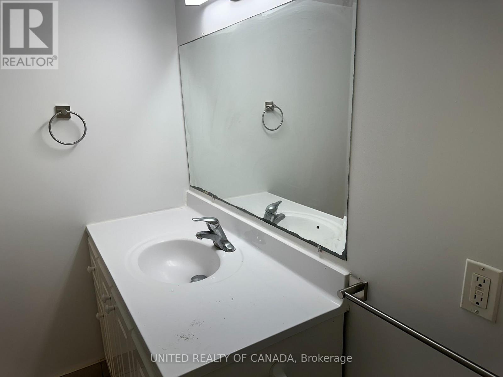 456 Drewry Avenue, Toronto, Ontario  M2R 2K7 - Photo 16 - C13853110