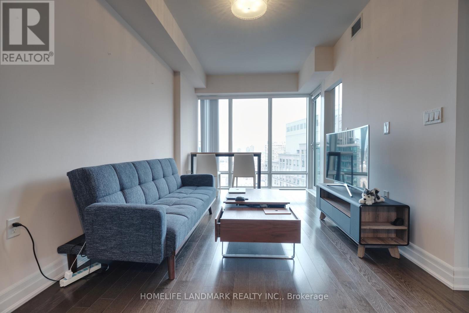 2910 - 8 The Esplanade, Toronto, Ontario  M5E 0A6 - Photo 6 - C13853114