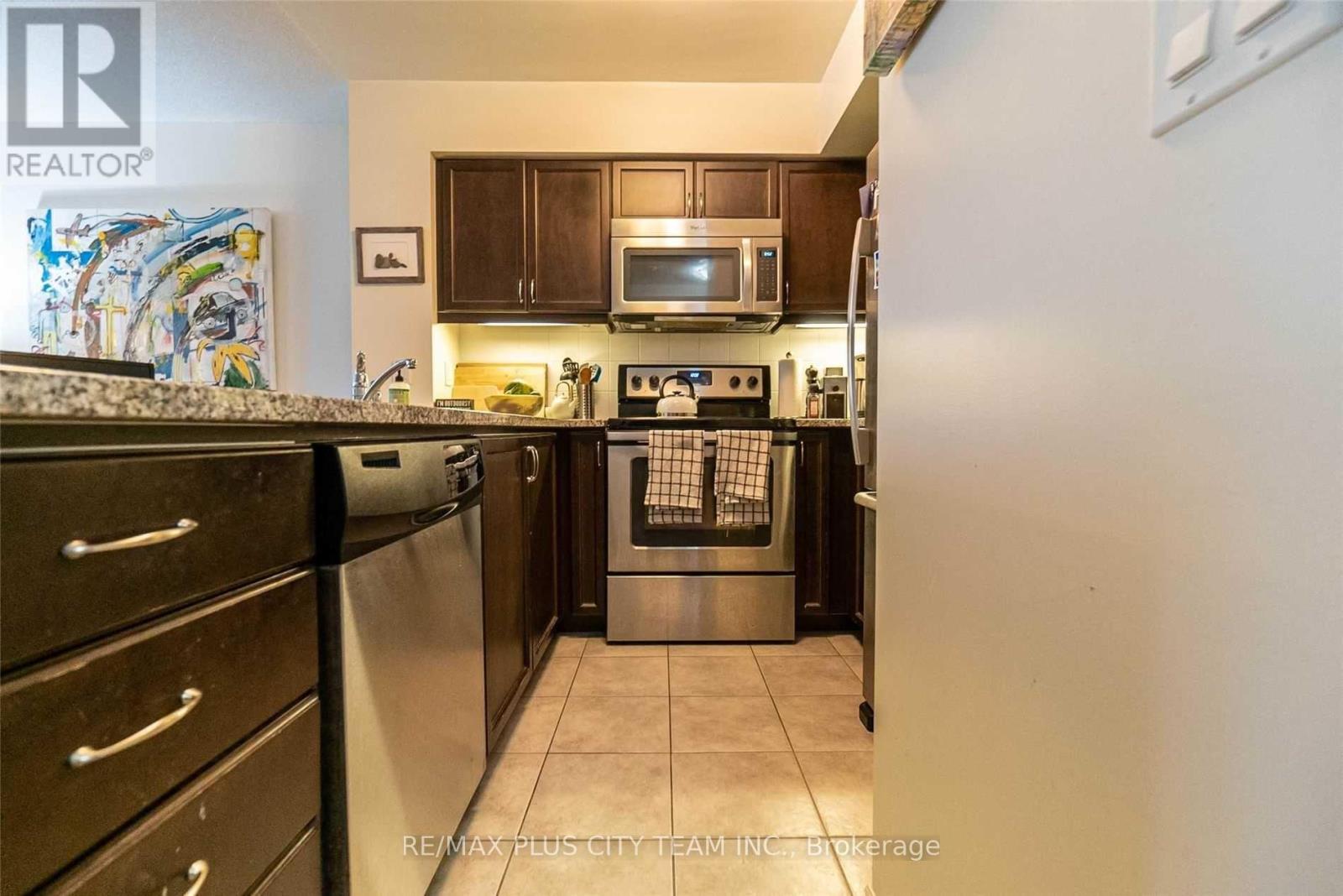 1103 - 19 Grand Trunk Crescent, Toronto, Ontario  M5J 3A3 - Photo 7 - C13853226